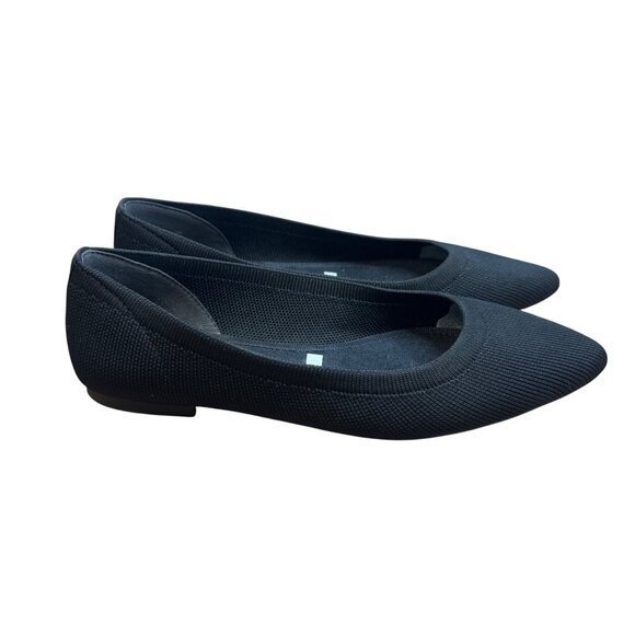 Gianni Bini Black Pointed Toe, flat, washable insoles.Size 7 - Picture 3 of 9